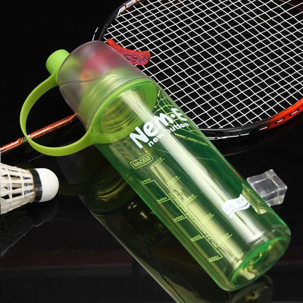 Спортивная спрей бутылка для воды Зеленая InnoTech New.B IT-8767P фото